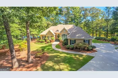 320 Laurel Lakes Drive, Carrollton, GA 30116 - Photo 1