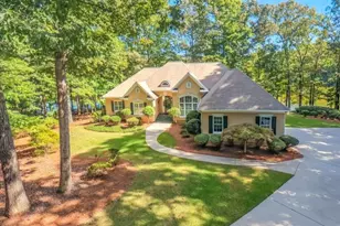 320 Laurel Lakes Dr, Carrollton, GA 30116 - Photo 1