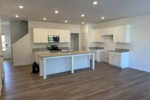 240 Vision St, Winder, GA 30680 - Photo 18