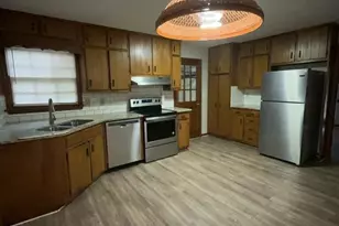 3665 Scotts Mill Run, Peachtree Corners, GA 30096 - Photo 4