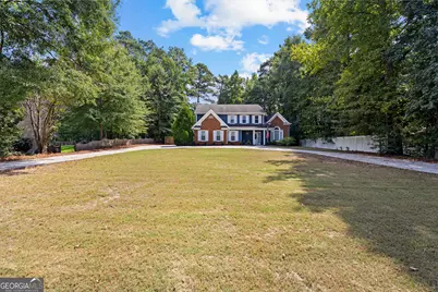 111 Morallion Hills, Peachtree City, GA 30269 - Photo 4