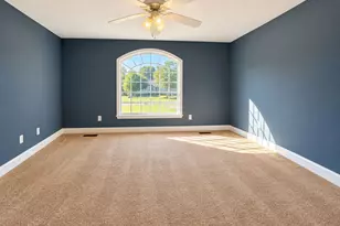 201 Briarwood Cir, Summerville, GA 30747 - Photo 10