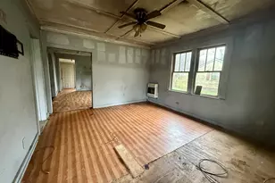 108 Scoggins St, Summerville, GA 30747 - Photo 6