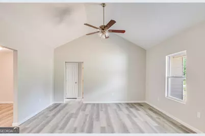 114 Lyla Lane, Canon, GA 30520 - Photo 4