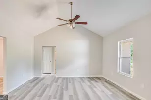 114 Lyla Ln, Canon, GA 30520 - Photo 4