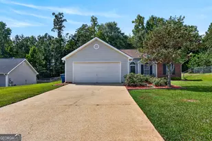 412 Lexington Park Dr, Lagrange, GA 30241 - Photo 1