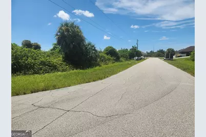 13406 Lansing Avenue, Port Charlotte, FL 33981 - Photo 4