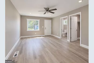 1014 Highland Avenue, Albany, GA 31701 - Photo 8