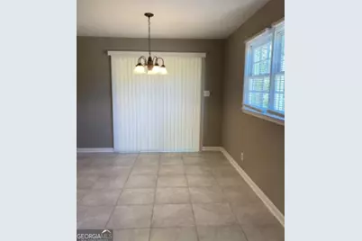 306 Atkinson Drive, Griffin, GA 30223 - Photo 4