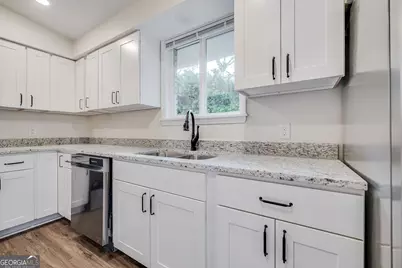 317 Willow Road, Savannah, GA 31419 - Photo 12