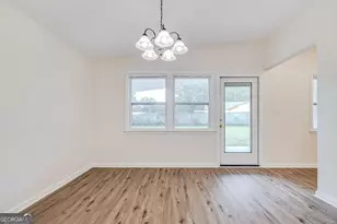 317 Willow Rd, Savannah, GA 31419 - Photo 10
