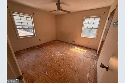 801 S Carter Drive, Jonesboro, GA 30236 - Photo 16