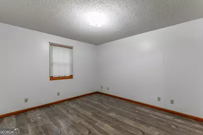 127 S Center Street, Rossville, GA 30741 - Photo 14