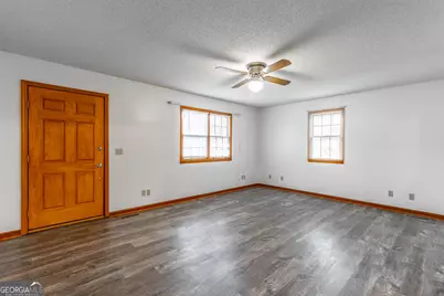 127 S Center Street, Rossville, GA 30741 - Photo 2
