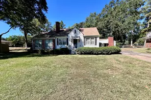 203 Teel Rd, West Point, GA 31833 - Photo 2