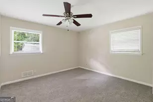 3621 Sherrydale Ln, Decatur, GA 30032 - Photo 8