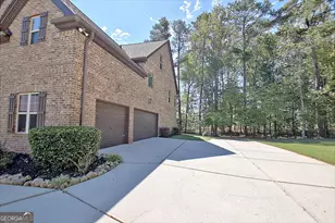 155 Boatwater Bend, Peachtree City, GA 30269 - Photo 2
