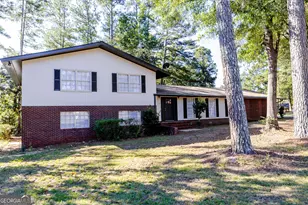 1100 Dunlap Rd NE, Milledgeville, GA 31061 - Photo 2