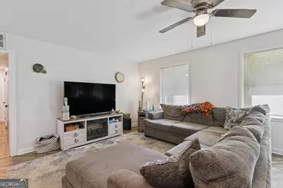 633 Halsey Street, Brunswick, GA 31525 - Photo 6