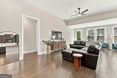 537 Hazelnut Drive, Peachtree City, GA 30269 - Photo 10