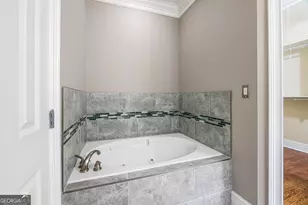 5600 Glenridge Park, Sandy Springs, GA 30342 - Photo 22