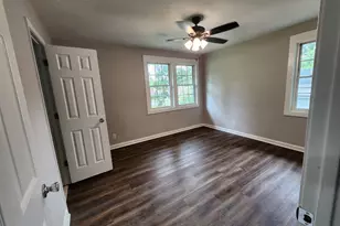 2035 Brewer Blvd SW, Atlanta, GA 30310 - Photo 12
