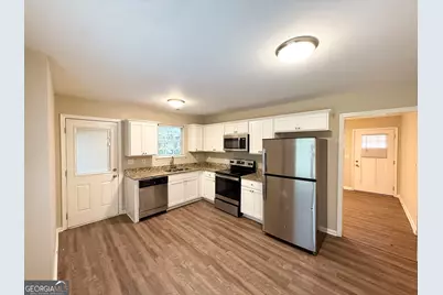 9152 SW Cecelia Street, Covington, GA 30014 - Photo 4