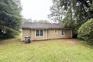 9152 SW Cecelia St, Covington, GA 30014 - Photo 10