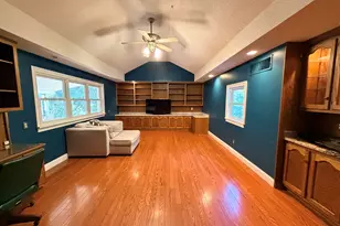 147 Stafford Ave, Barnesville, GA 30204 - Photo 12