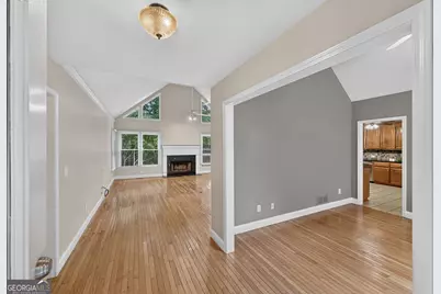 3970 Bridlewood Drive, Duluth, GA 30096 - Photo 4