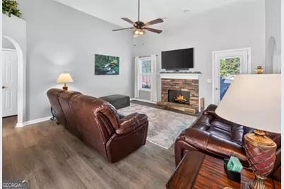 108 Summerfield Way NE, Calhoun, GA 30701 - Photo 6