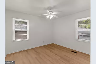 895 Laurel Street, Forest Park, GA 30297 - Photo 12