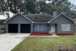 118 E Sagebrush Ln, Savannah, GA 31419 - Photo 1