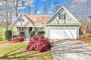 23 Clyde Ellen Dr, Tiger, GA 30576 - Photo 2