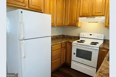 605 Wilburn Avenue #J, Lagrange, GA 30240 - Photo 8