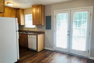 605 Wilburn Ave, Lagrange, GA 30240 - Photo 6