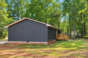 1030 Wesley Ln, Union Point, GA 30669 - Photo 20