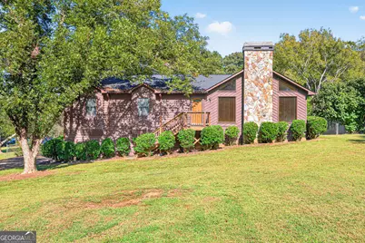 4162 Wrexham Drive, Snellville, GA 30039 - Photo 2