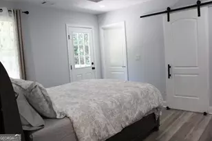 1841 Bayberry Dr SW, Atlanta, GA 30311 - Photo 10