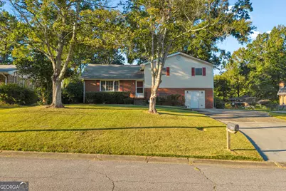 840 Sherwood Drive, Jonesboro, GA 30236 - Photo 4