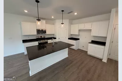 307 Remford Way, Euharlee, GA 30145 - Photo 2
