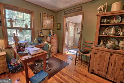 31 Creekside Lane, Clayton, GA 30525 - Photo 18