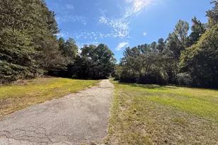 928 Old Corinth Rd, Newnan, GA 30263 - Photo 1