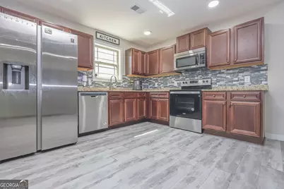 108 Hughes Drive, Warner Robins, GA 31093 - Photo 6