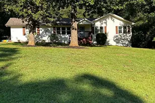 1738 Sandy Ct, Snellville, GA 30078 - Photo 2