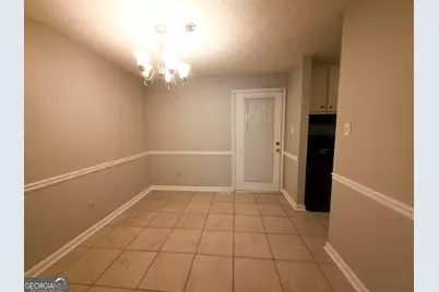 2140 Kings Gate Circle # B, Snellville, GA 30078 - Photo 4