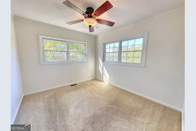 136 S Chilton Crescent, Lagrange, GA 30240 - Photo 16