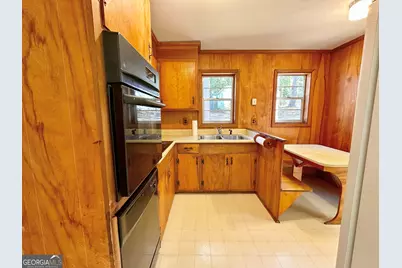 136 S Chilton Crescent, Lagrange, GA 30240 - Photo 10