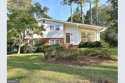 136 S Chilton Crescent, Lagrange, GA 30240 - Photo 1