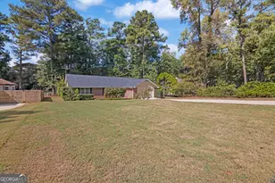 107 Crofts Corner, Peachtree City, GA 30269 - Photo 2